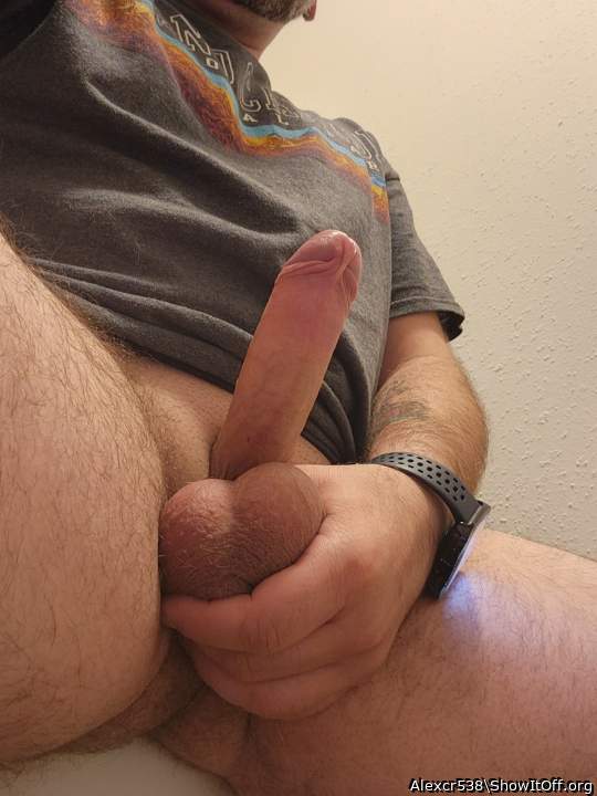 delicious head! very appealing balls!   