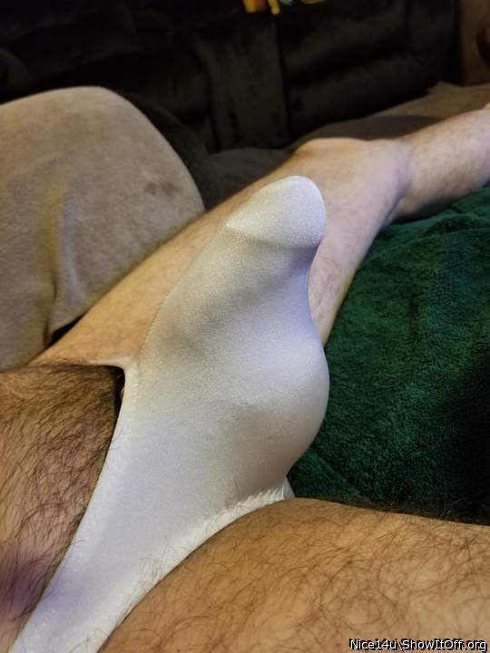 Now that's what I call a bulging bukg!!!