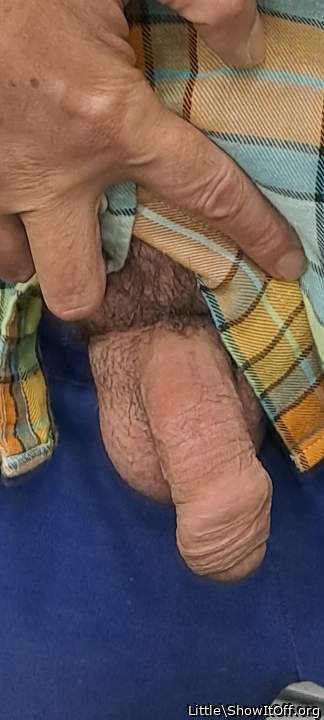 I like your uncircumcised dick 