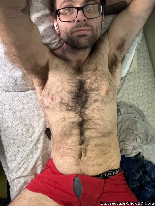 gorgeous hairy man hot arm pits