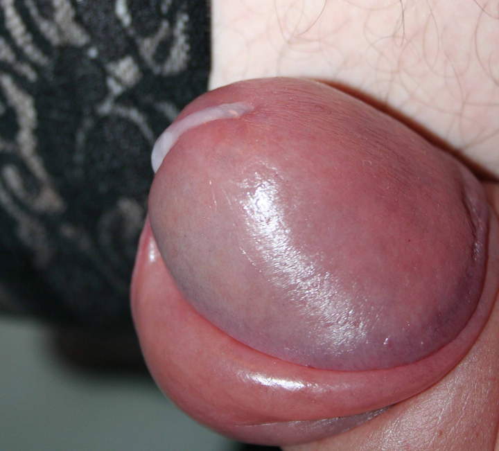 Adult image from nylonlover