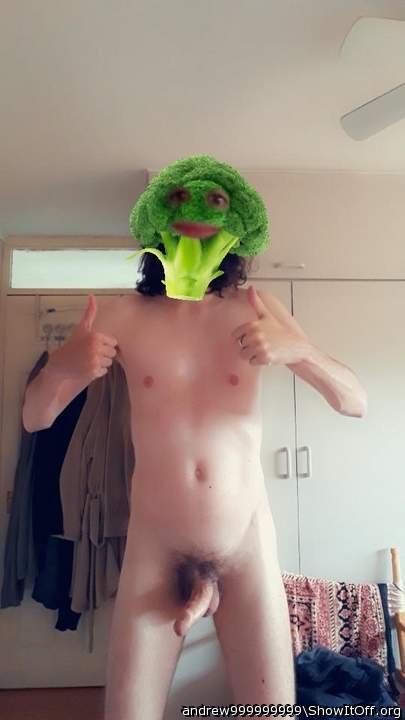 nice body andrew love your manhood between your thighs l thi
