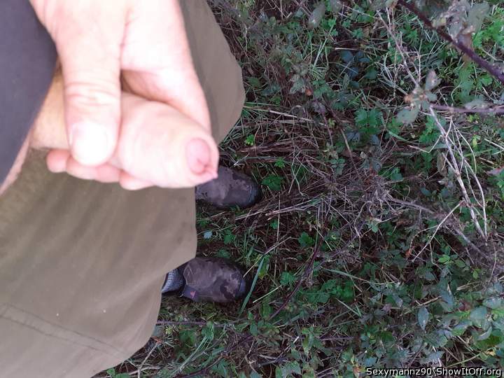 Photo of a middle leg from Sexymannz90