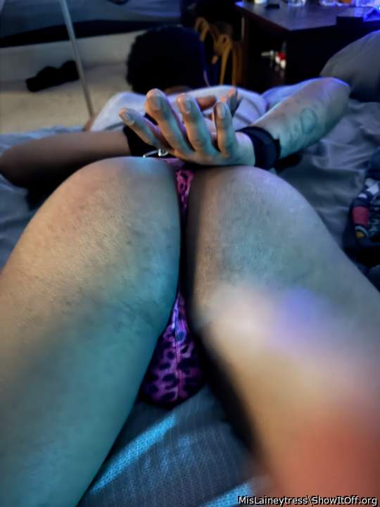 Beautiful ass! Love to feel every inch!