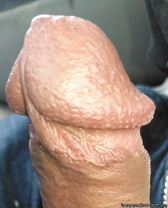 Photo of a hot dog from Denpenn