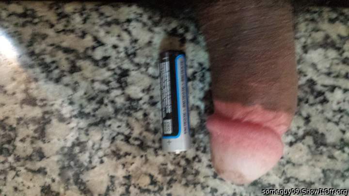  pouco maior que a pilha ?