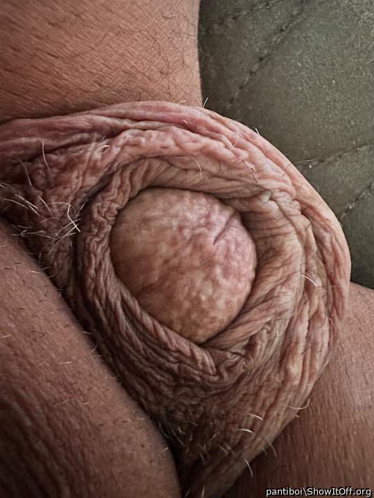 Maybe someone gonna fondle the small peewee?
