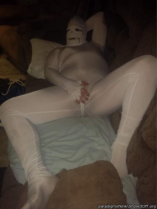 Photo of a short leg from paradigmofkink