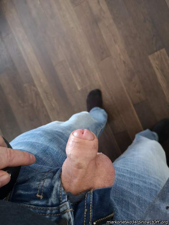 Damn,thats so hot and sexy!!!!!   