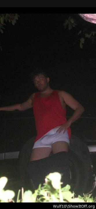 Rubbing dick on neighbors car