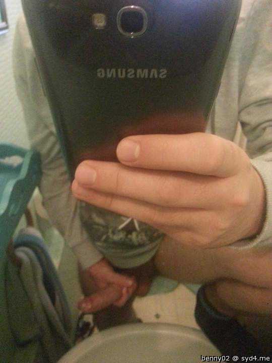 Photo of a stiffie from benny02