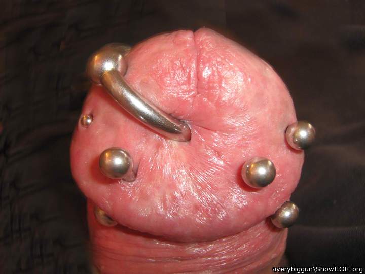 Ringed Head