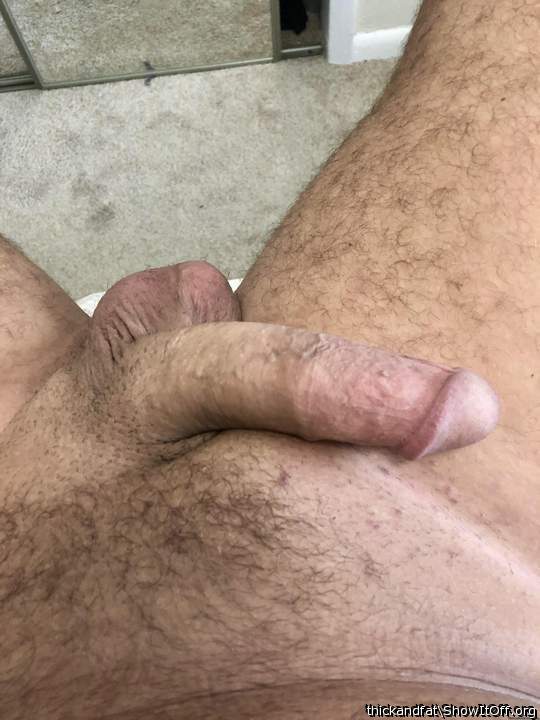 Nice clean corcumcision scar way down the shaft