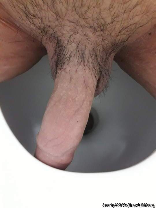 D18