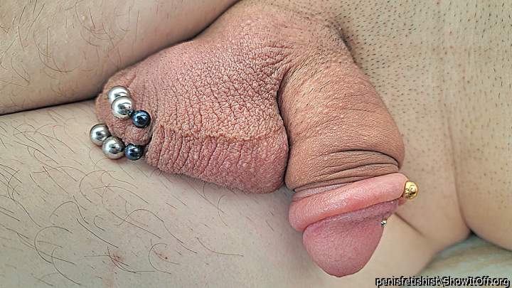 Photo of a purple headed monster from penisfetishist