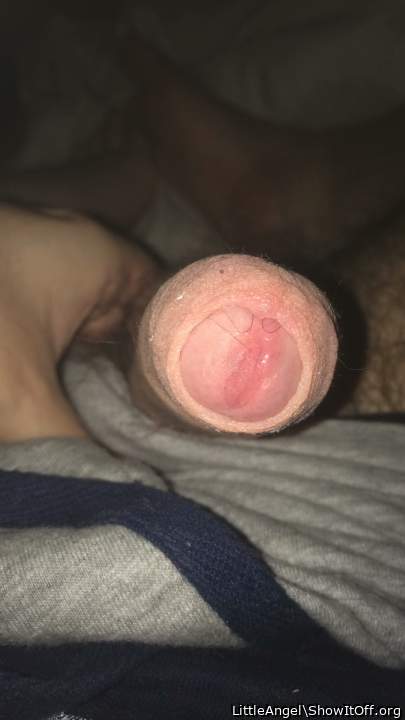 Yummy I want to lay with it in my mouth and see how long you