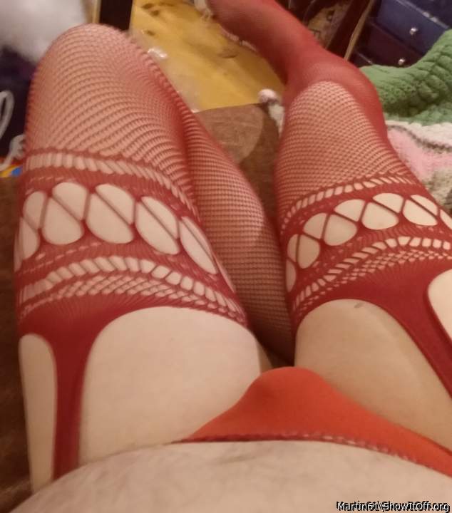 Ready in red