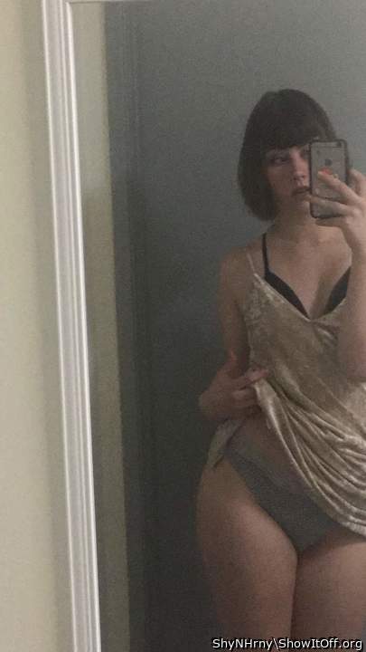 Simply BEAUTIFUL omg!!!! Don't ever stop posting here!!!