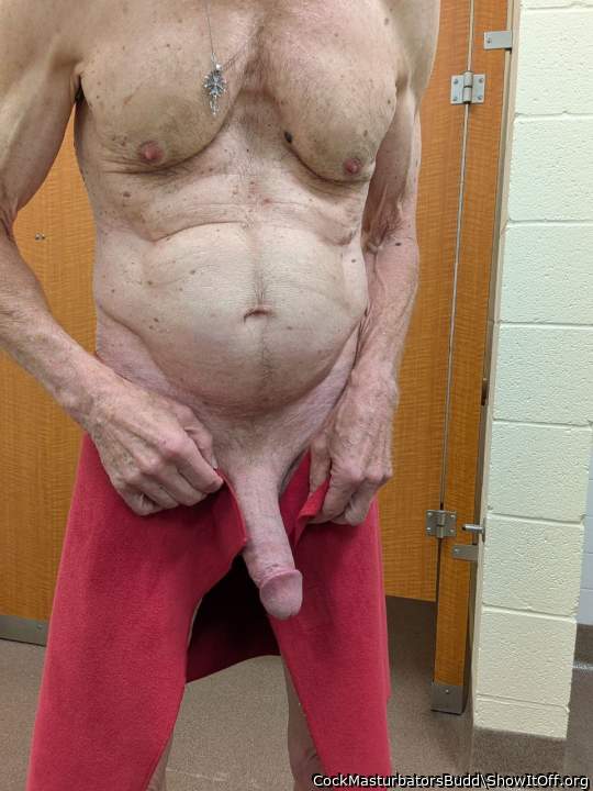 Photo of a pocket rocket from CockMasturbatorsBudd