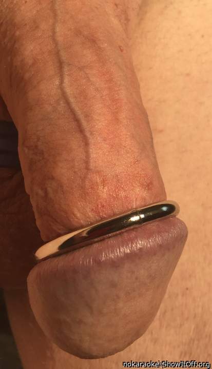 Nice glans ring.