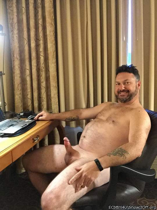 woh...wanna sit on that and kiss you
