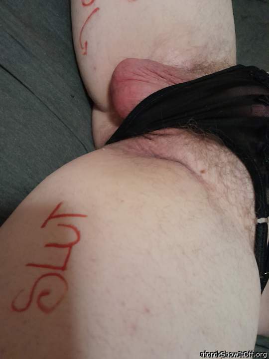 Slut balls need kissing!