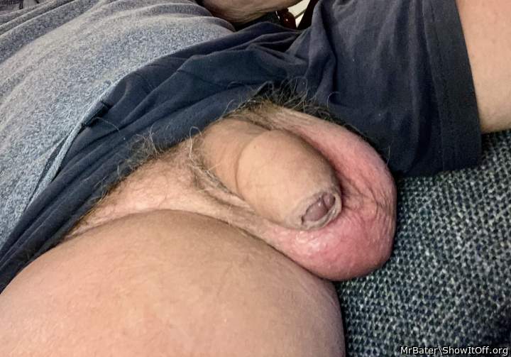 Just hanging loose tonight!