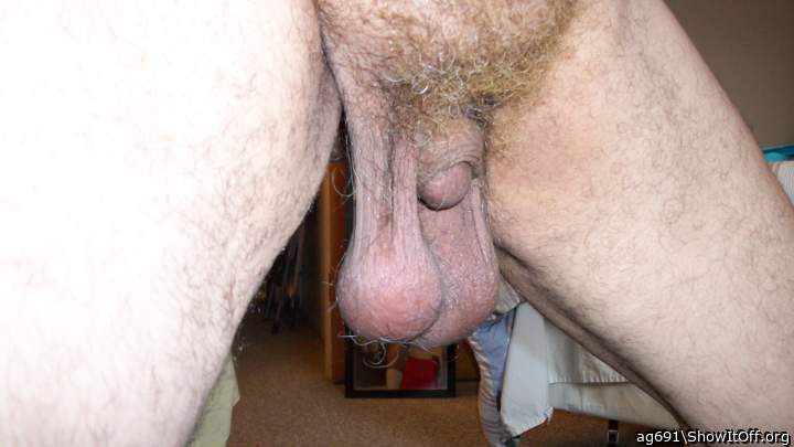 Magnificent hanging balls...love to see those beauties swing