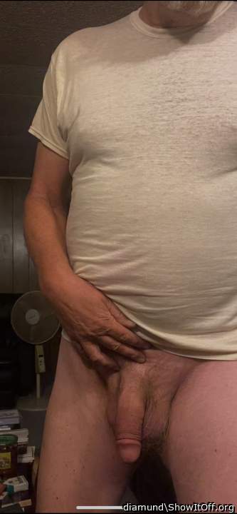 Beautiful inviting shot...what a delicious hot cock!!  