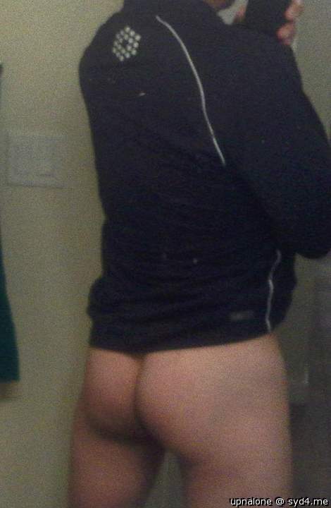 Great ass!
   
Inviting!
 