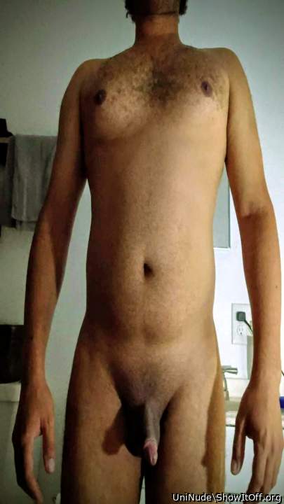 I Posed in front of the camera to show my front side.