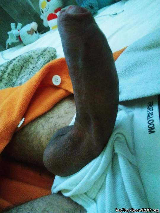 Thats a substantial looking cock 