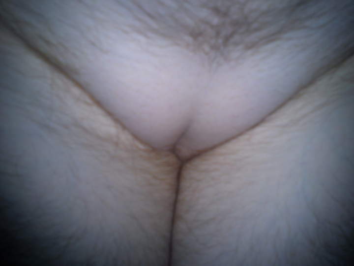 Lick me, stroke your cockhead over my mound,cum on my smooth