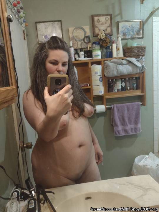 love your figure....you get me so hard