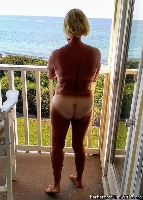 Giving the neighbors a thrill.
