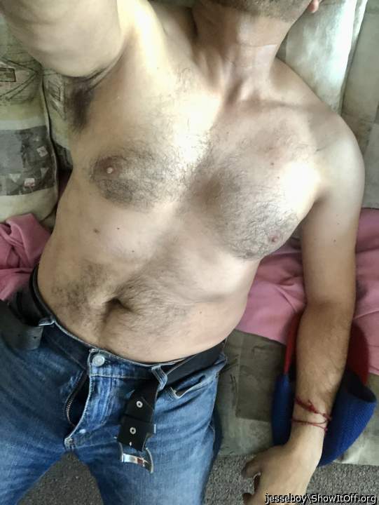 Woof!! Hot Stud. Im strokin to you. N its good