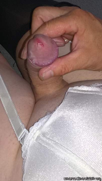 massage with two fingers is my favourite workout too 