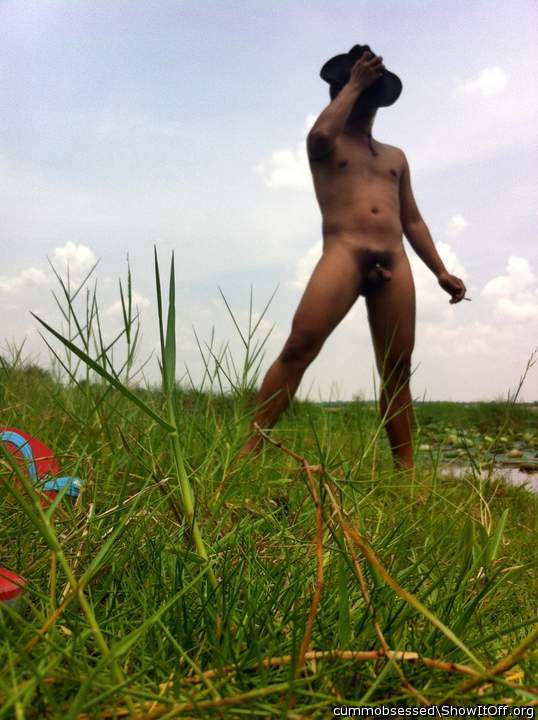 Photo of a phallus from cummobsessed
