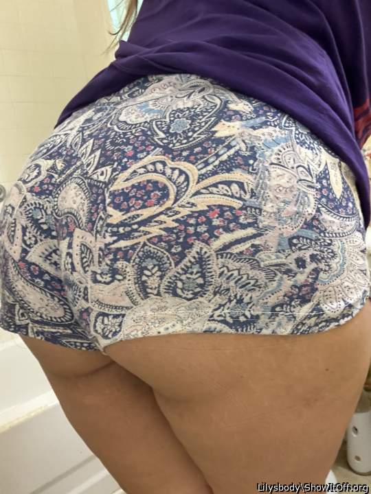 I need daddy to spank me. Ive been a naughty girl