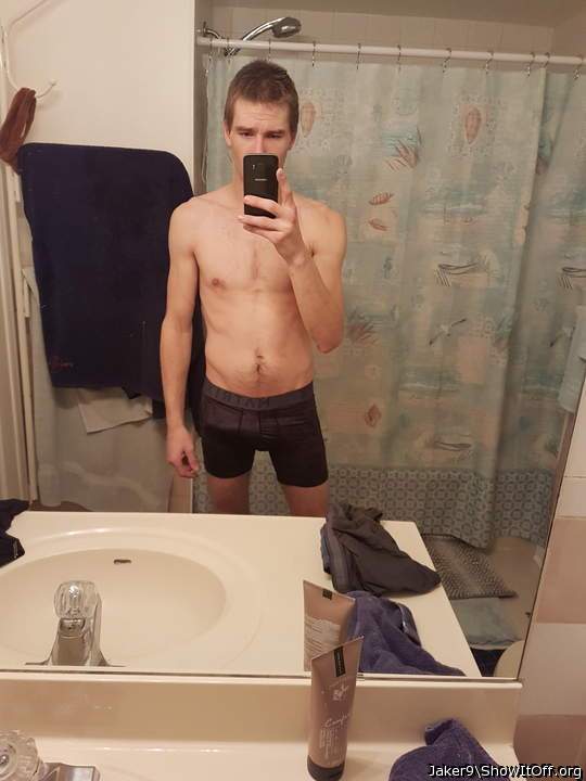 damn bro youre hot!