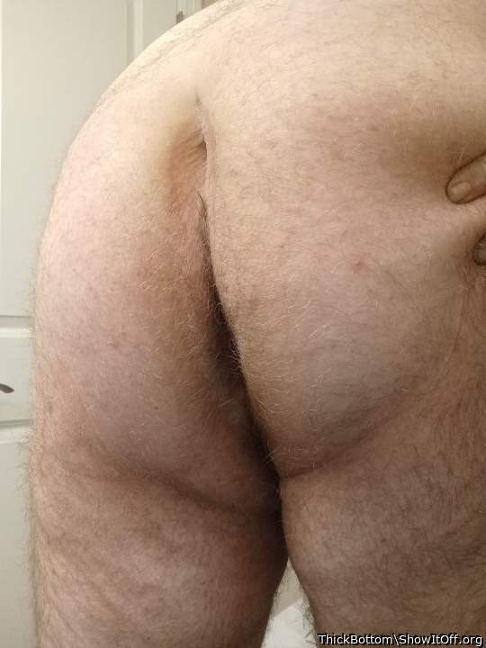 Photo of a pecker from ThickBottom