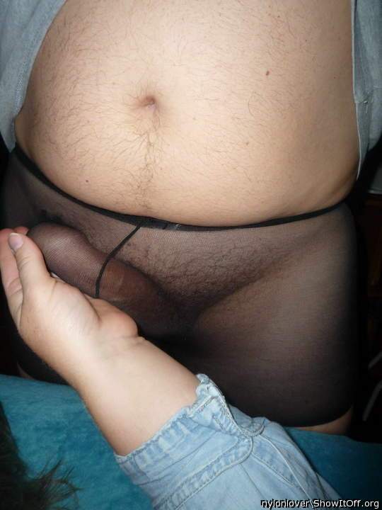 Adult image from nylonlover
