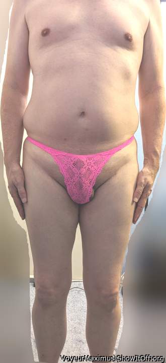 Photo of a pecker from VoyeurMaximus