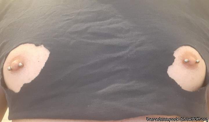 Photo of a sausage from Piercedsissycock