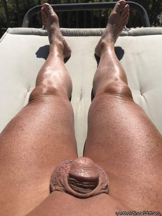 sunning my sac