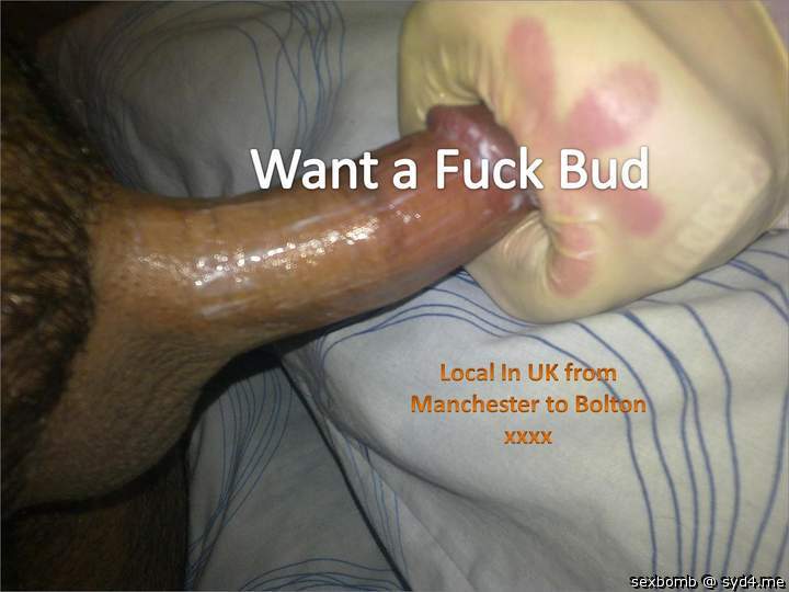 MESSAGE ME AWAY GIRLS