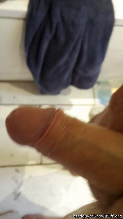 Like pm me love to chat and share
