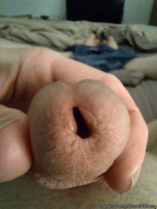 Photo of a schlong from metalraven13