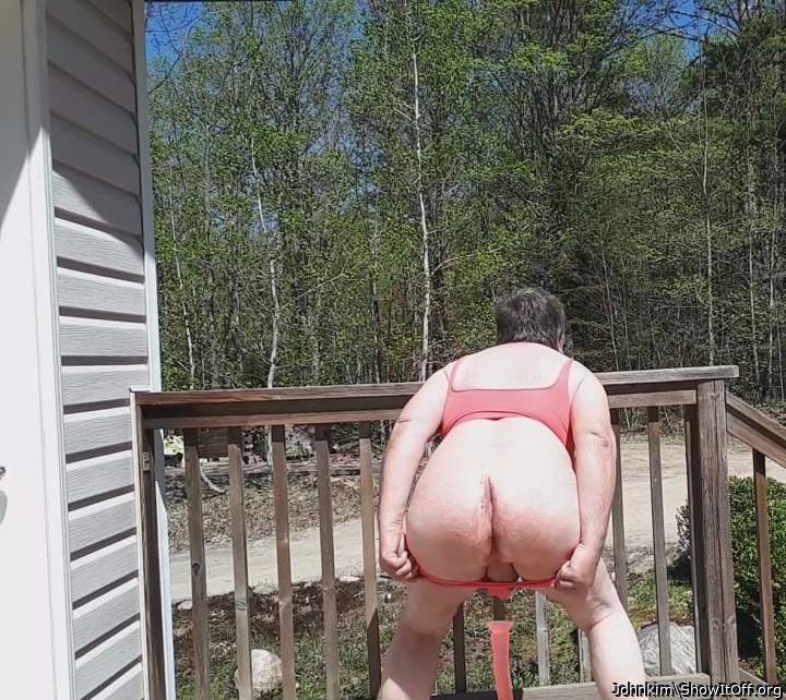 I WANT TO BE YOUR GAY LOVER I EAT ASS HOLES