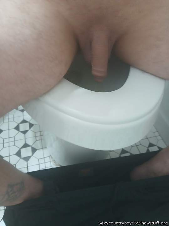 Photo of a short leg from Sexycountryboy86